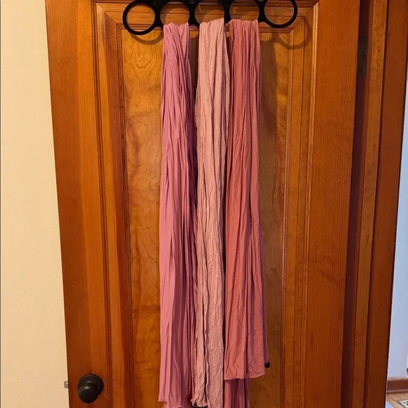 Pink and Mauve Haute Hijab - Picture 1 of 5